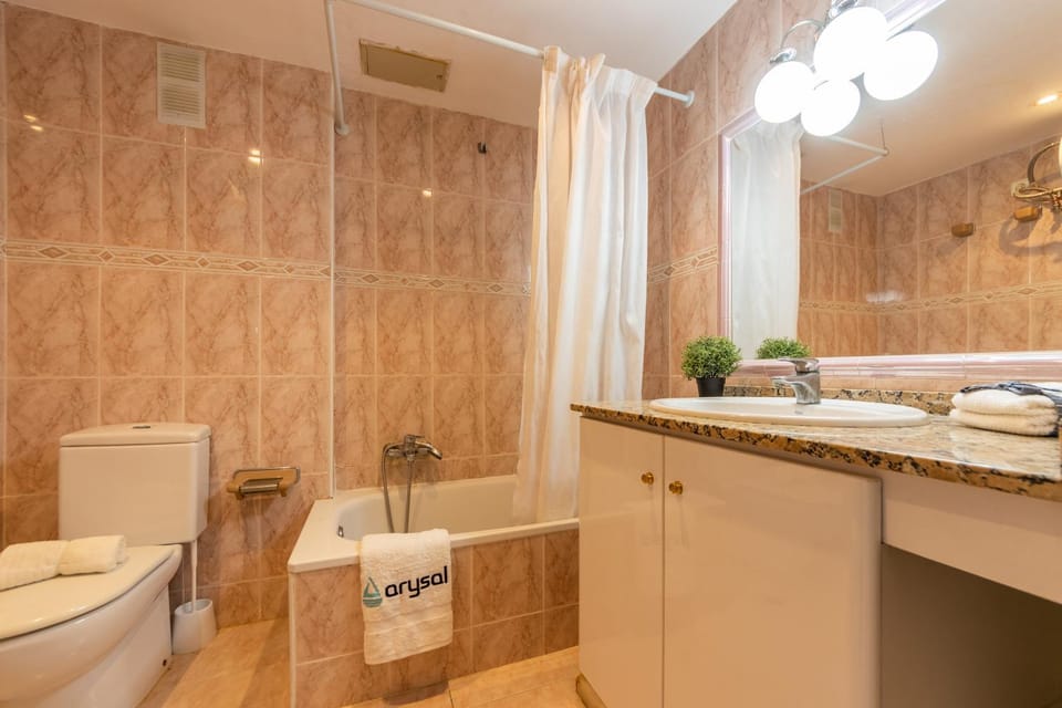 Bathroom, Bath