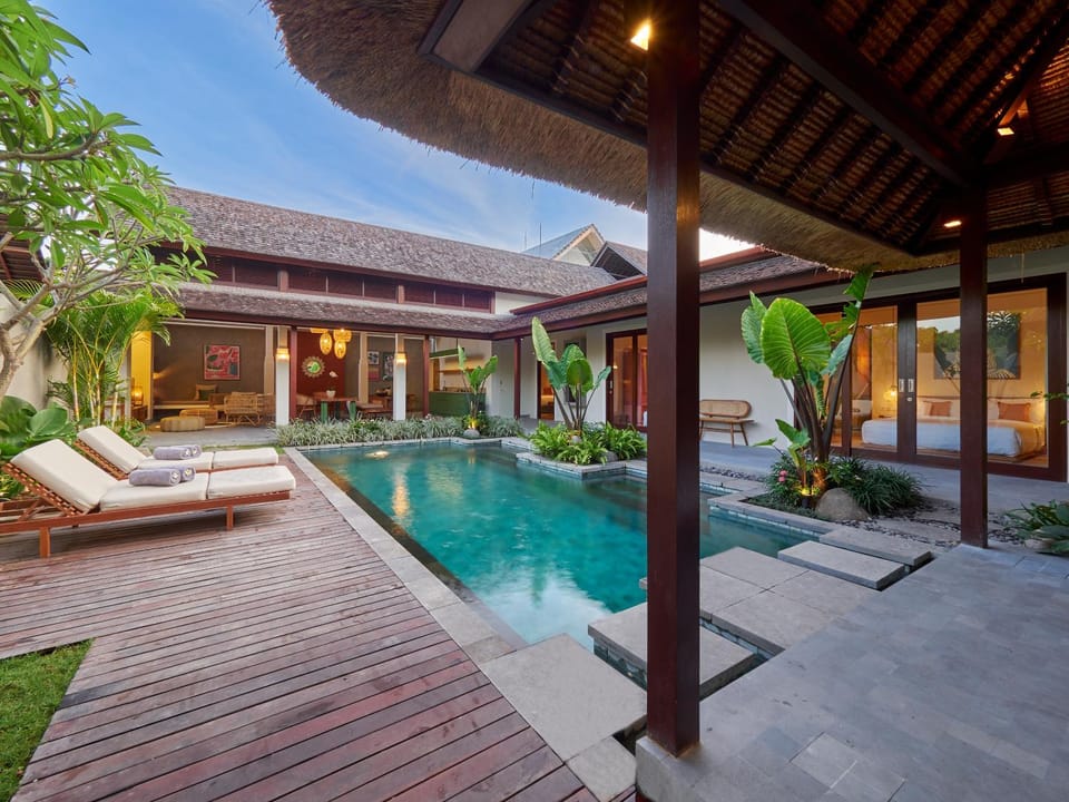 Patio, Day, Garden, Garden view, Swimming pool