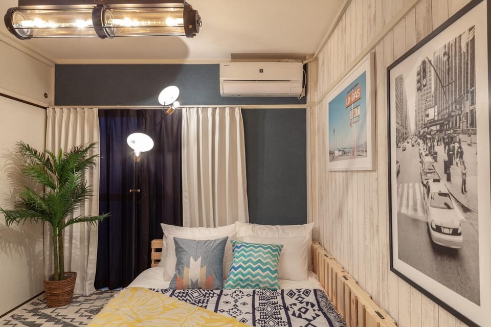 Bed, Bedroom, air conditioner