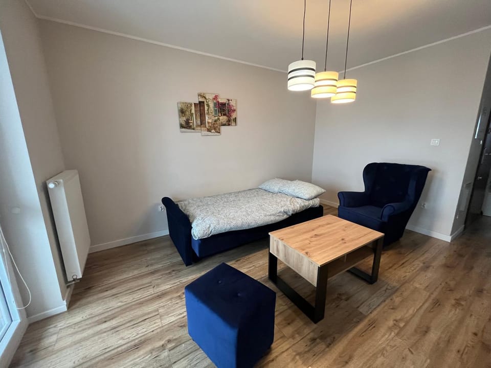 Bed, Living room, Seating area