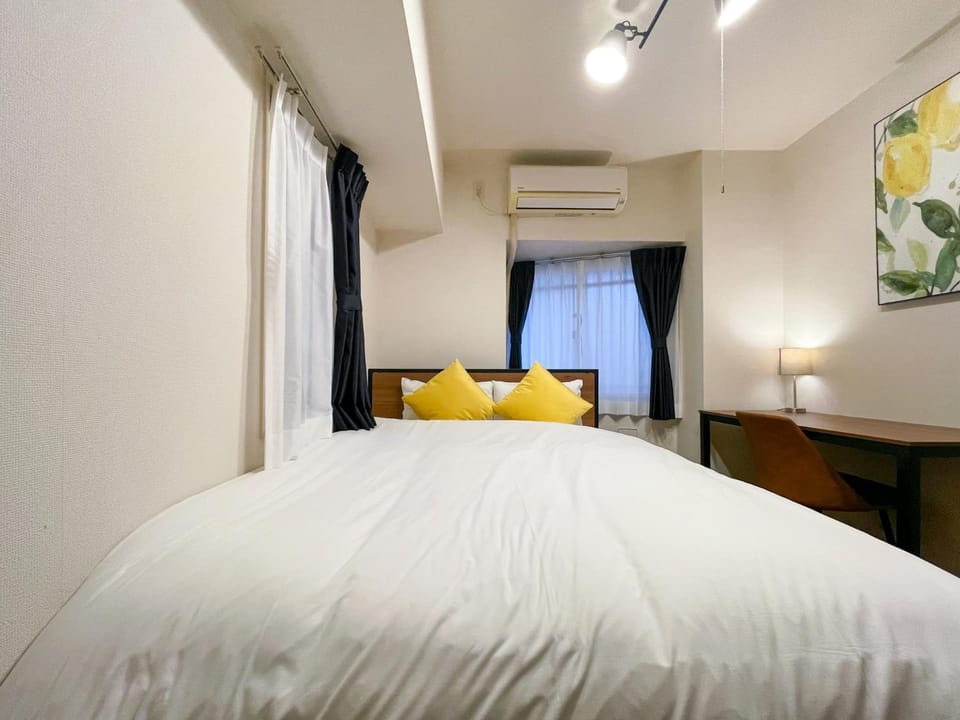 Bed, Bedroom, air conditioner