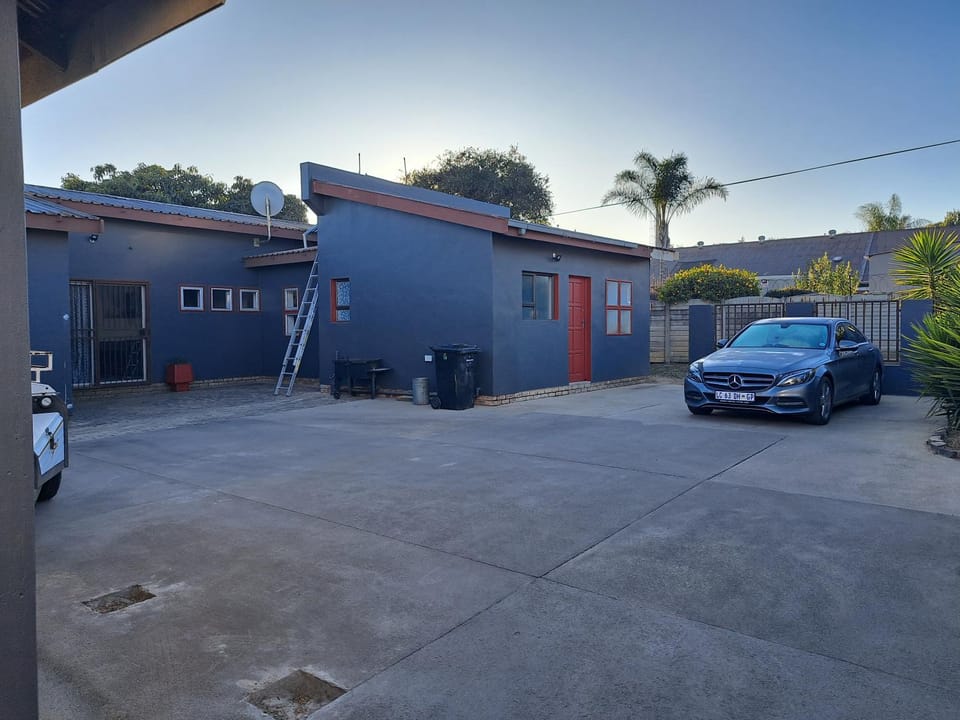 Property building, Parking