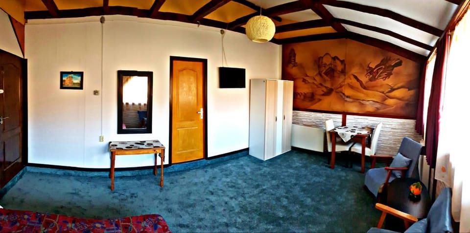 Pensiunea Micutul Vrajitor Campground/ 
RV Resort in Romania