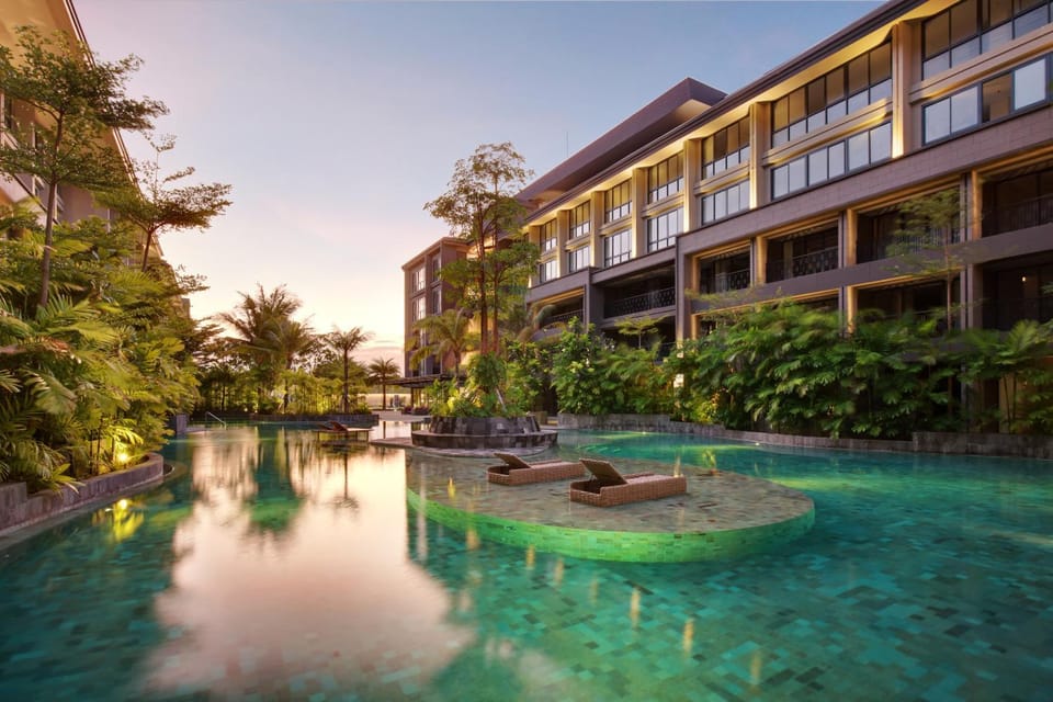 Property building, Swimming pool