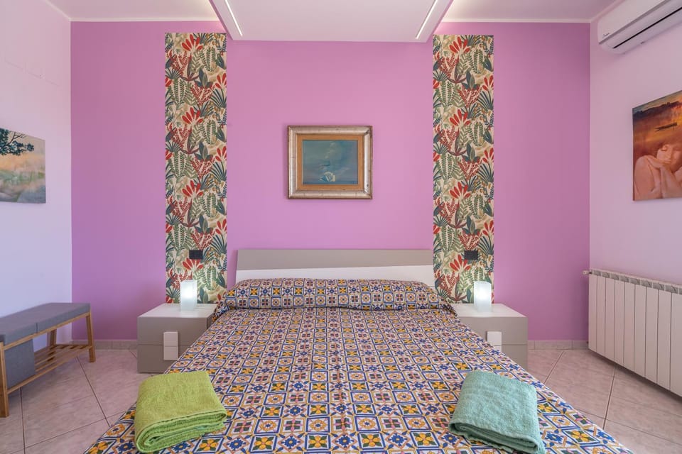 Living room, Bedroom