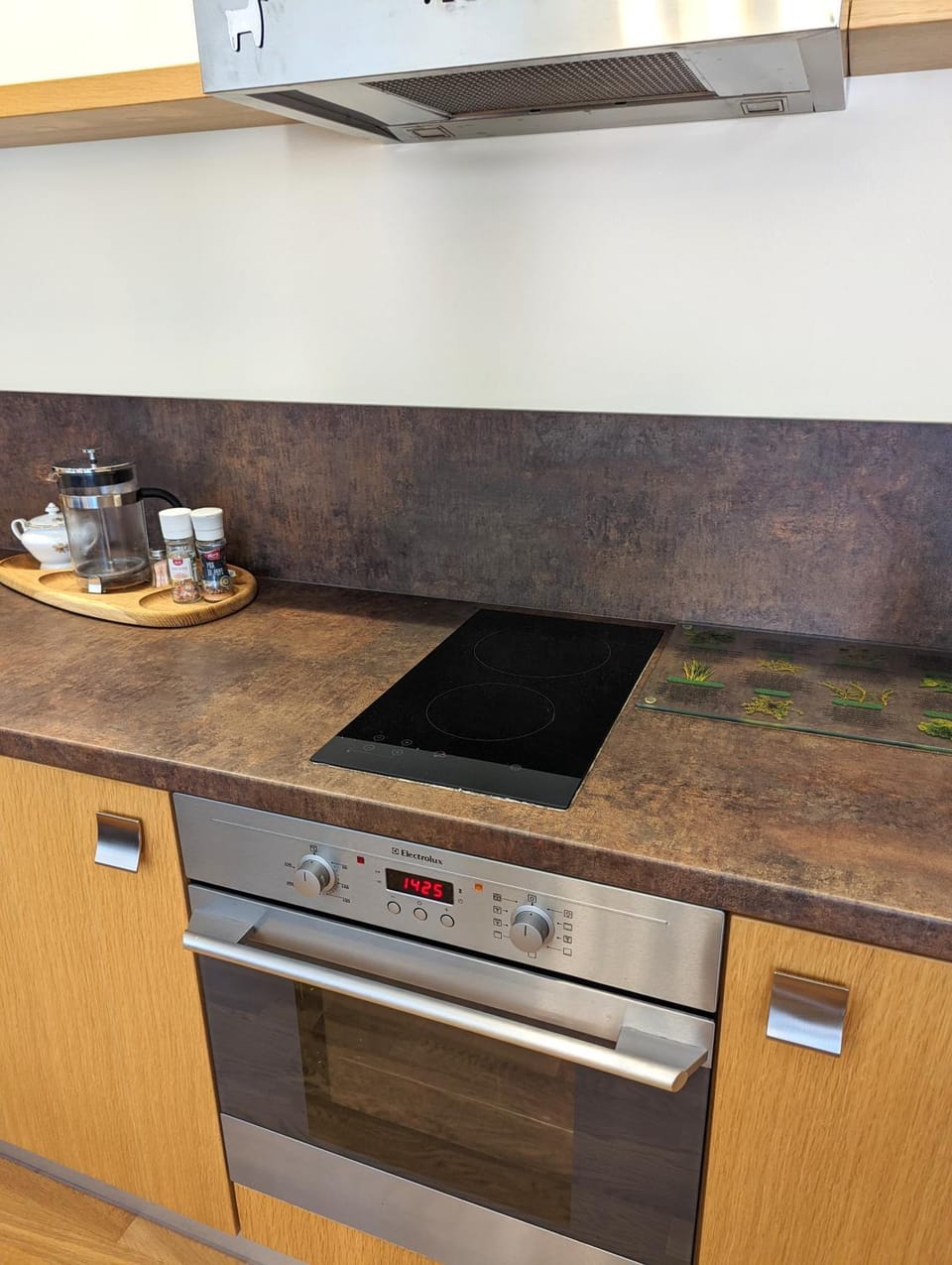pet friendly, stove