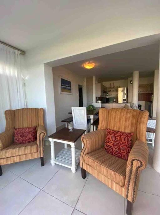 Unobstructed sea view gem (1 Spindrift) Apartment in Eastern Cape