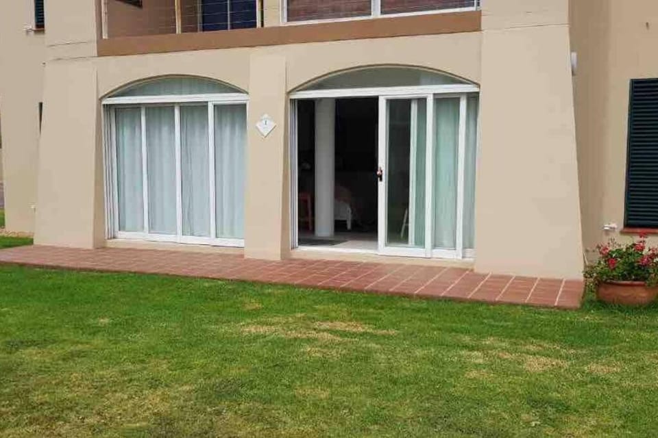 Unobstructed sea view gem (1 Spindrift) Apartment in Eastern Cape