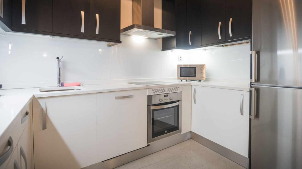 dishwasher, minibar, pet friendly, toaster