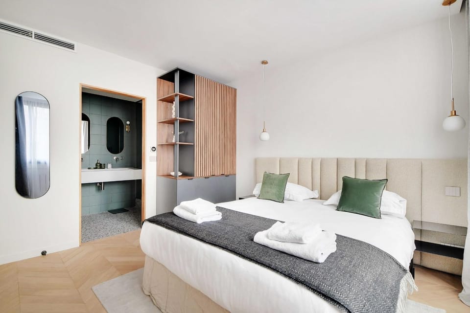 Cosy apartment 2BR-6P Champs Elysées Apartment in Paris
