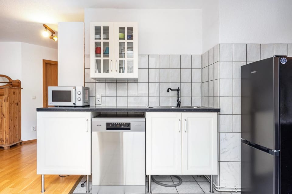 Kitchen or kitchenette, Living room