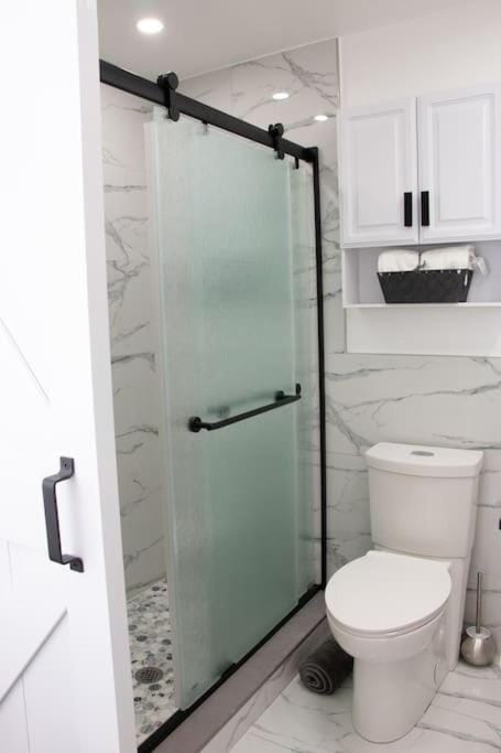 Modern 1BR Exclusive Space in Historic Brooklyn Apartment in Bedford-Stuyvesant