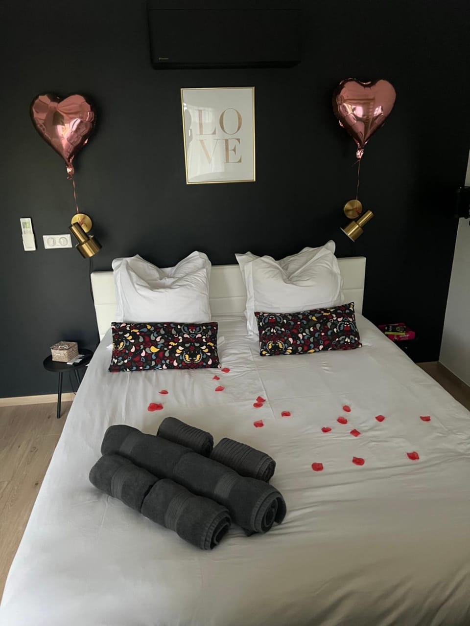 Suite romantique avec Spa et filet suspendu proche Thoiry Apartment in Île-de-France