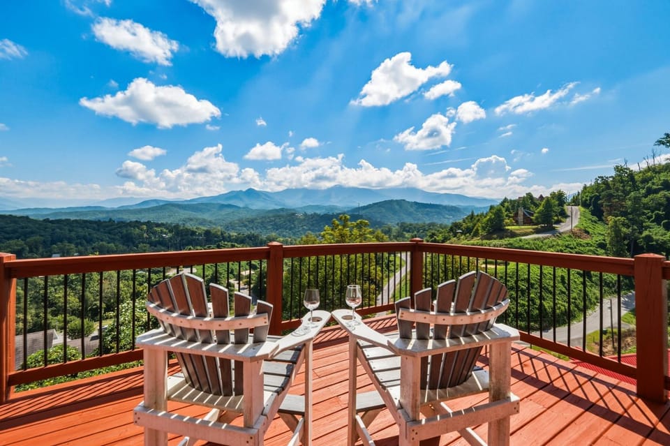 Balcony/Terrace, Seating area, Mountain view