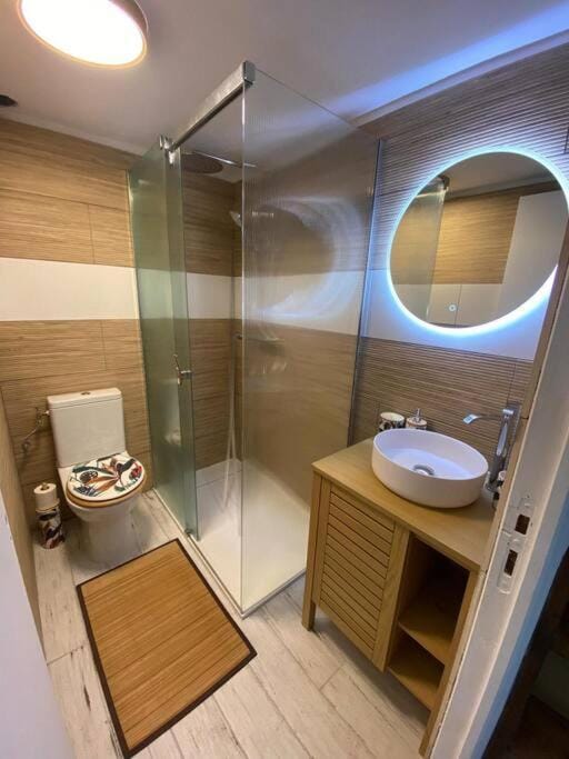 Shower, Bathroom