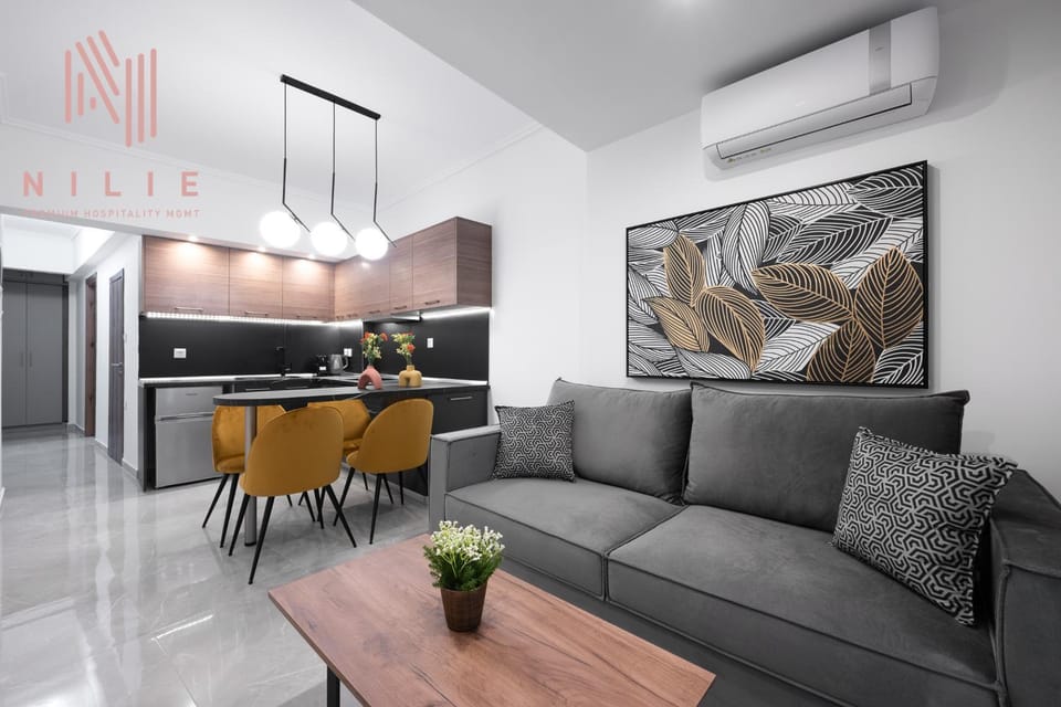 Kitchen or kitchenette, Living room, Seating area, air conditioner