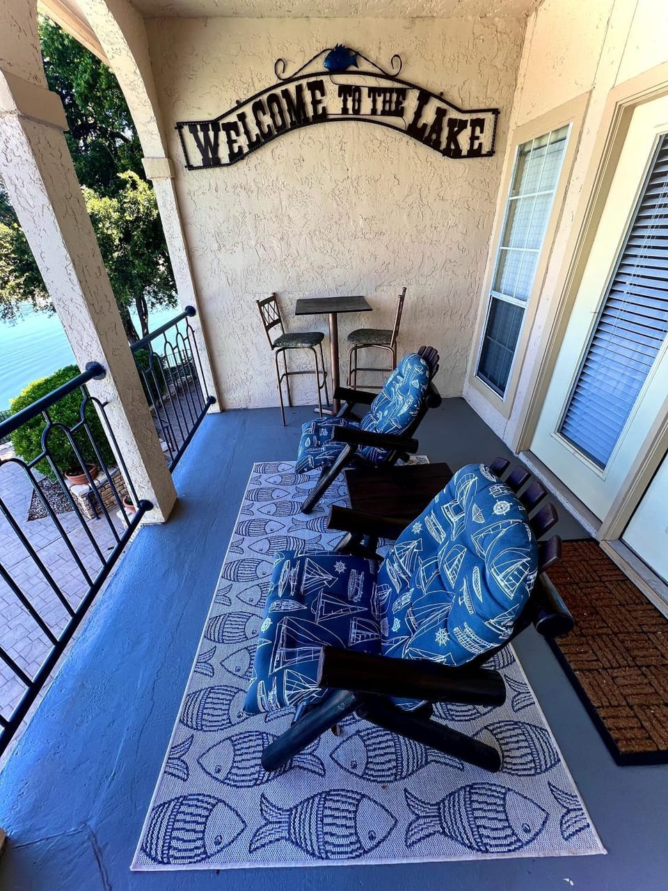View (from property/room), Balcony/Terrace, Seating area