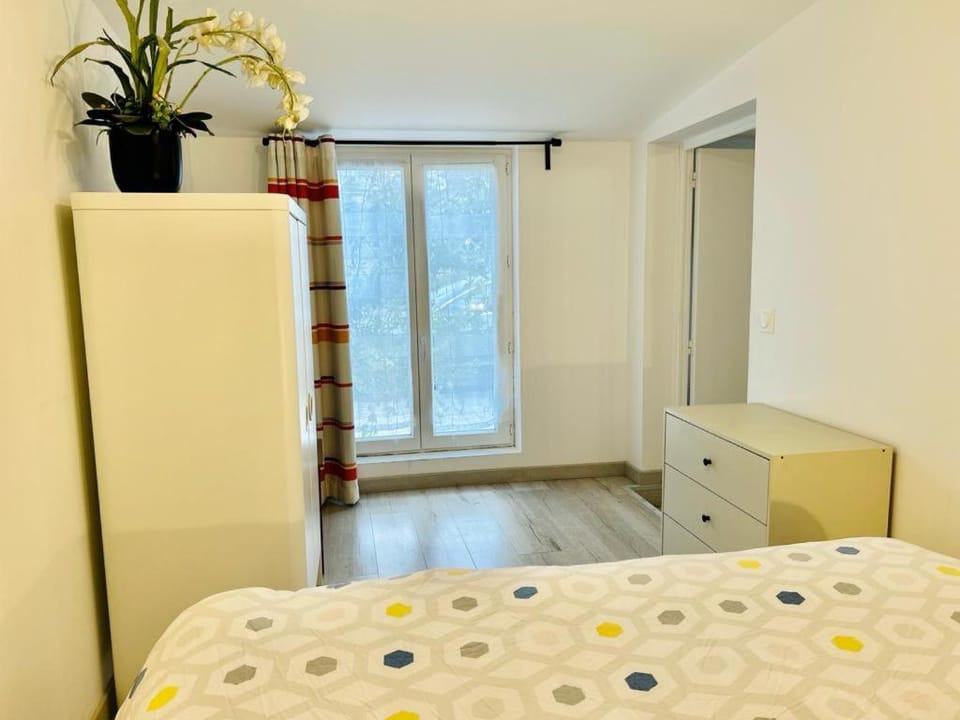 Le Bon Repos - Séjours professionnels et vacances en famille aux portes de Paris Apartment in Saint-Cloud