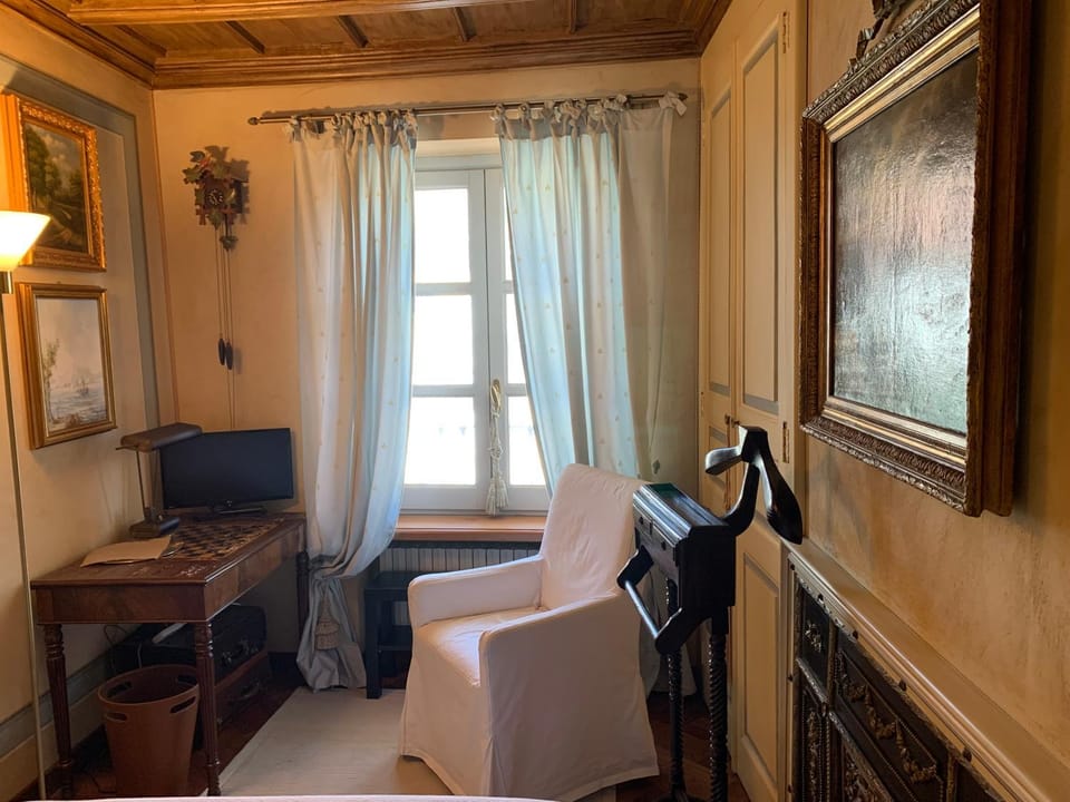 Camera di charme in centro storico Bed and Breakfast in Piedmont