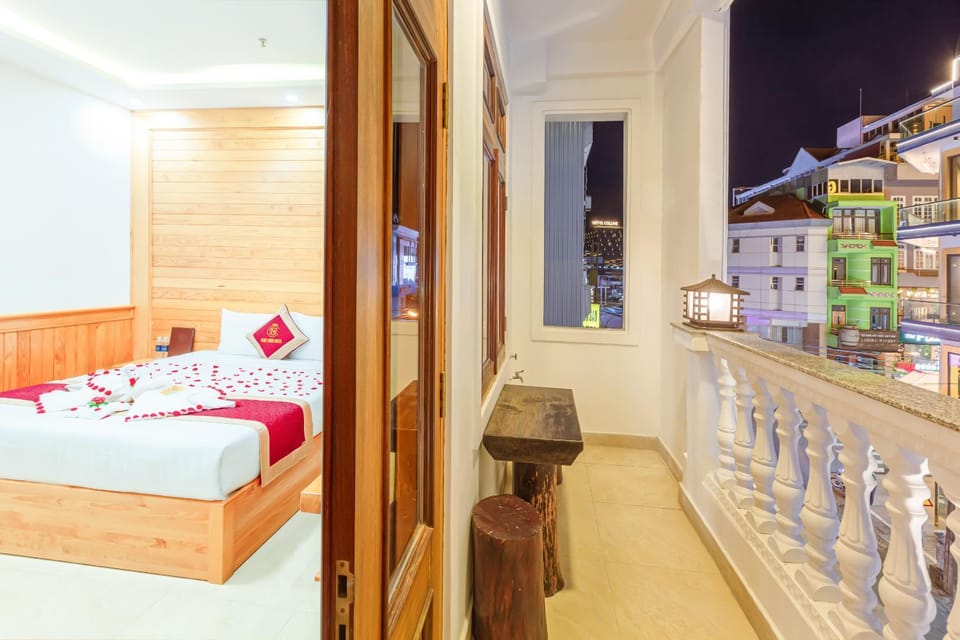 View (from property/room), Balcony/Terrace
