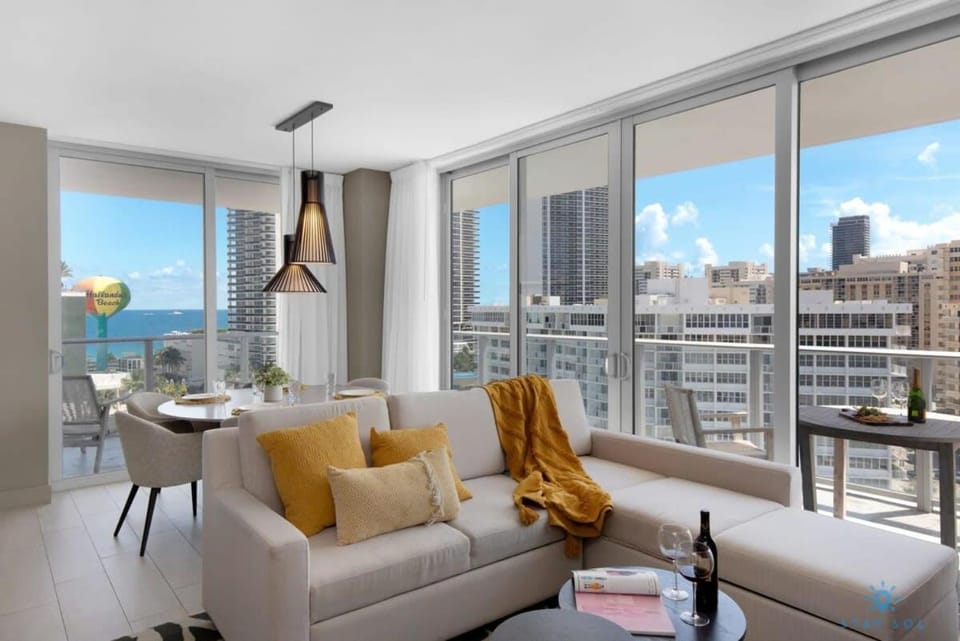 Wrap Around BalconyParadise Beach Amazing Pools Apartment in Hollywood Beach