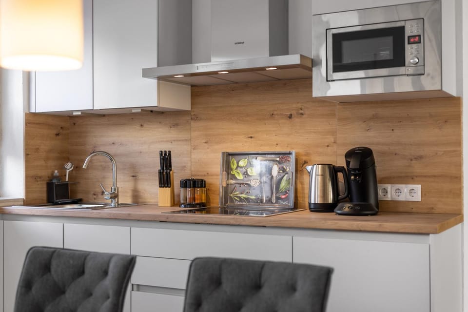 Coffee/tea facilities, Kitchen or kitchenette, dishwasher, minibar, stove, toaster