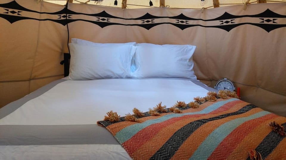 Ravens Myth - Luxury Glamping - Sleeps 2 Luxury tent in Oregon