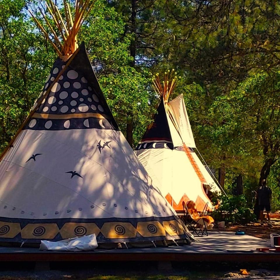 Sky Spirit -Luxury Glamping Tipi - Sleeps 2 Luxury tent in Oregon