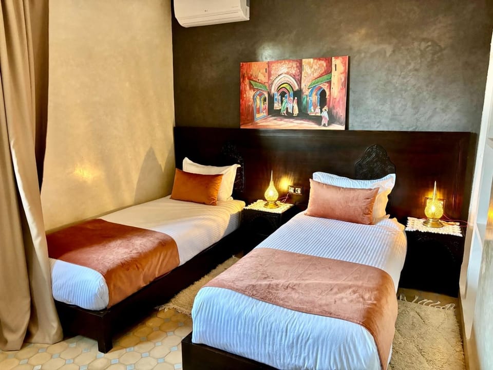 Riad Timskrine Bed and Breakfast in Marrakesh-Safi