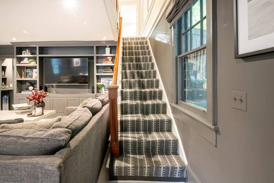 Exquisite Bedford Lux Retreat. House in Bedford