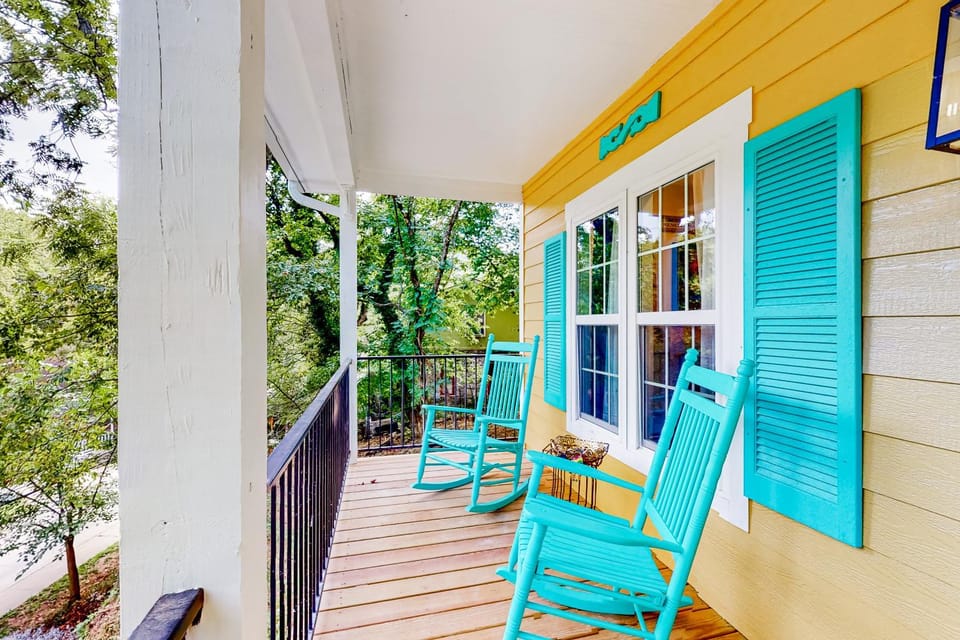 NOLA on Main House in Eureka Springs