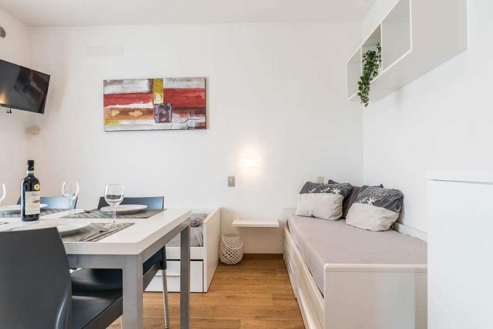 Property building, Living room, Bedroom