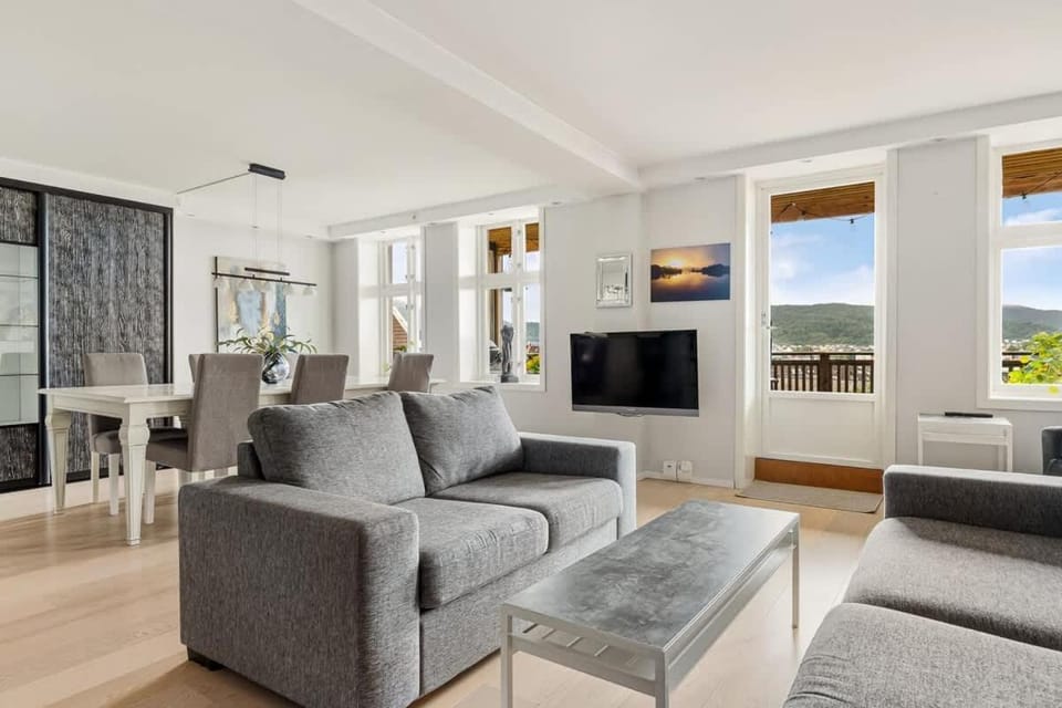 TV and multimedia, Living room