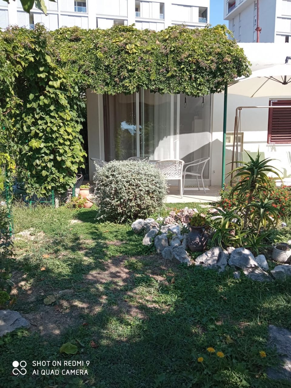 Property building, Patio, Garden