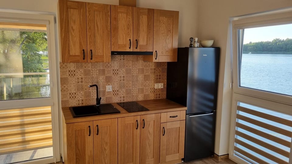 Kitchen or kitchenette, pet friendly