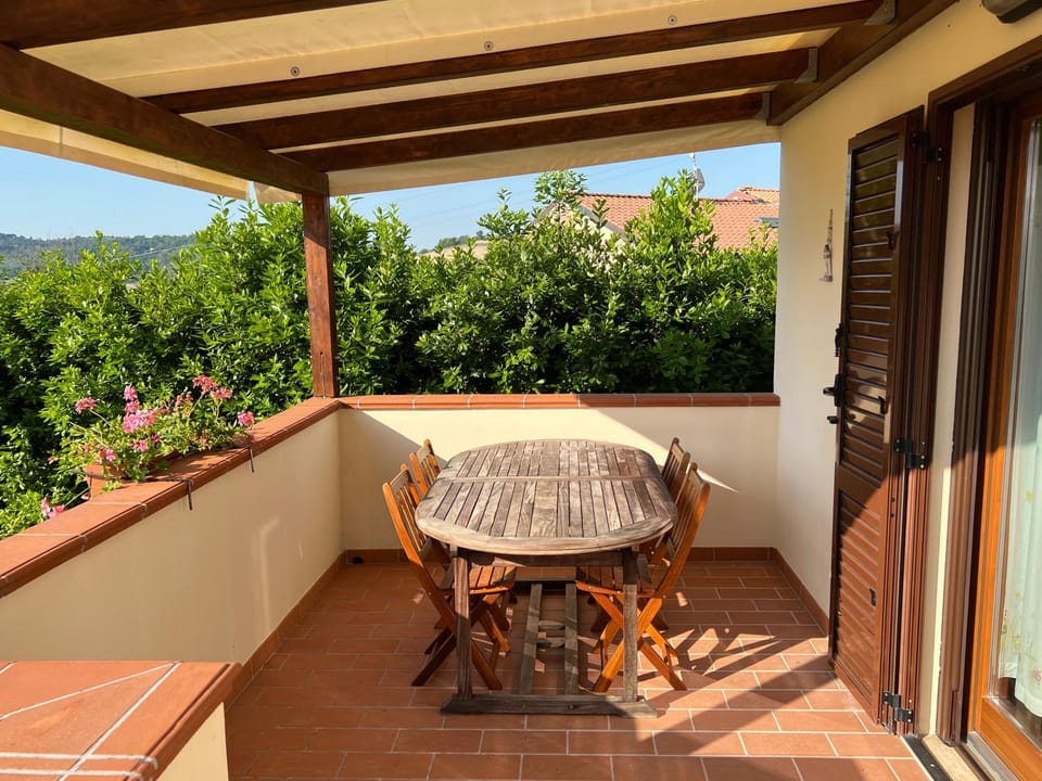 Casetta tra gli ulivi House in Marche