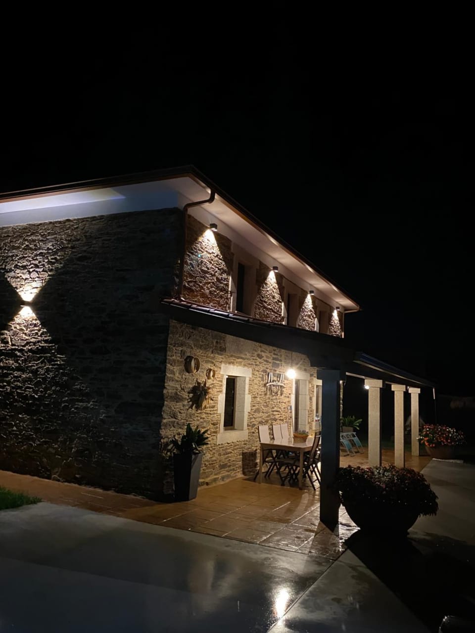 Casa Fontes Rosas House in Galicia