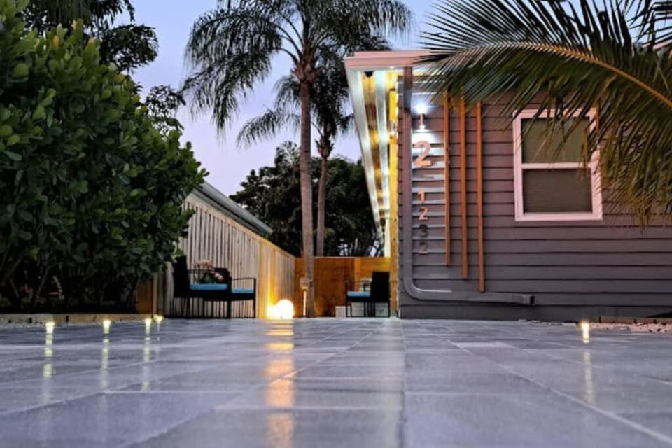 Blue Ocean Vacation Home 2 House in Fort Lauderdale