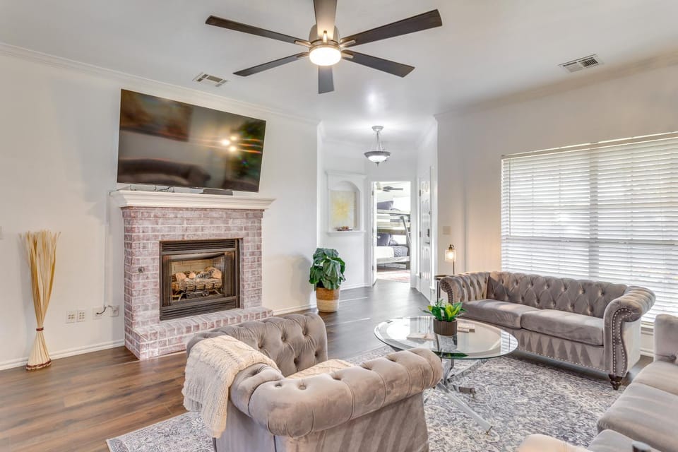 Updated Oklahoma City Home ~ 11 Mi to Bricktown! House in Oklahoma City