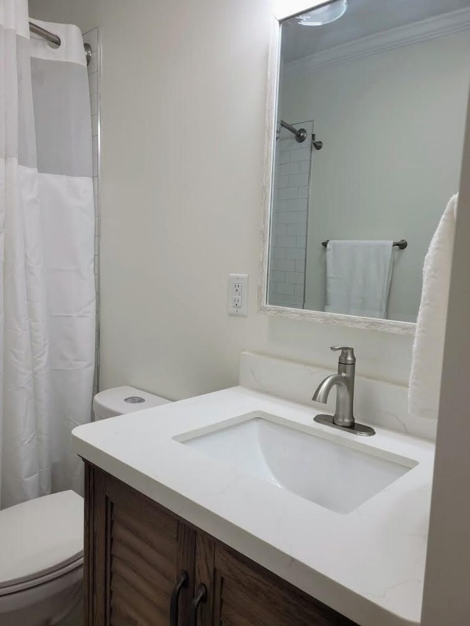 Renovated 2 Bed Walltown Home Walk to Duke! A House in Durham