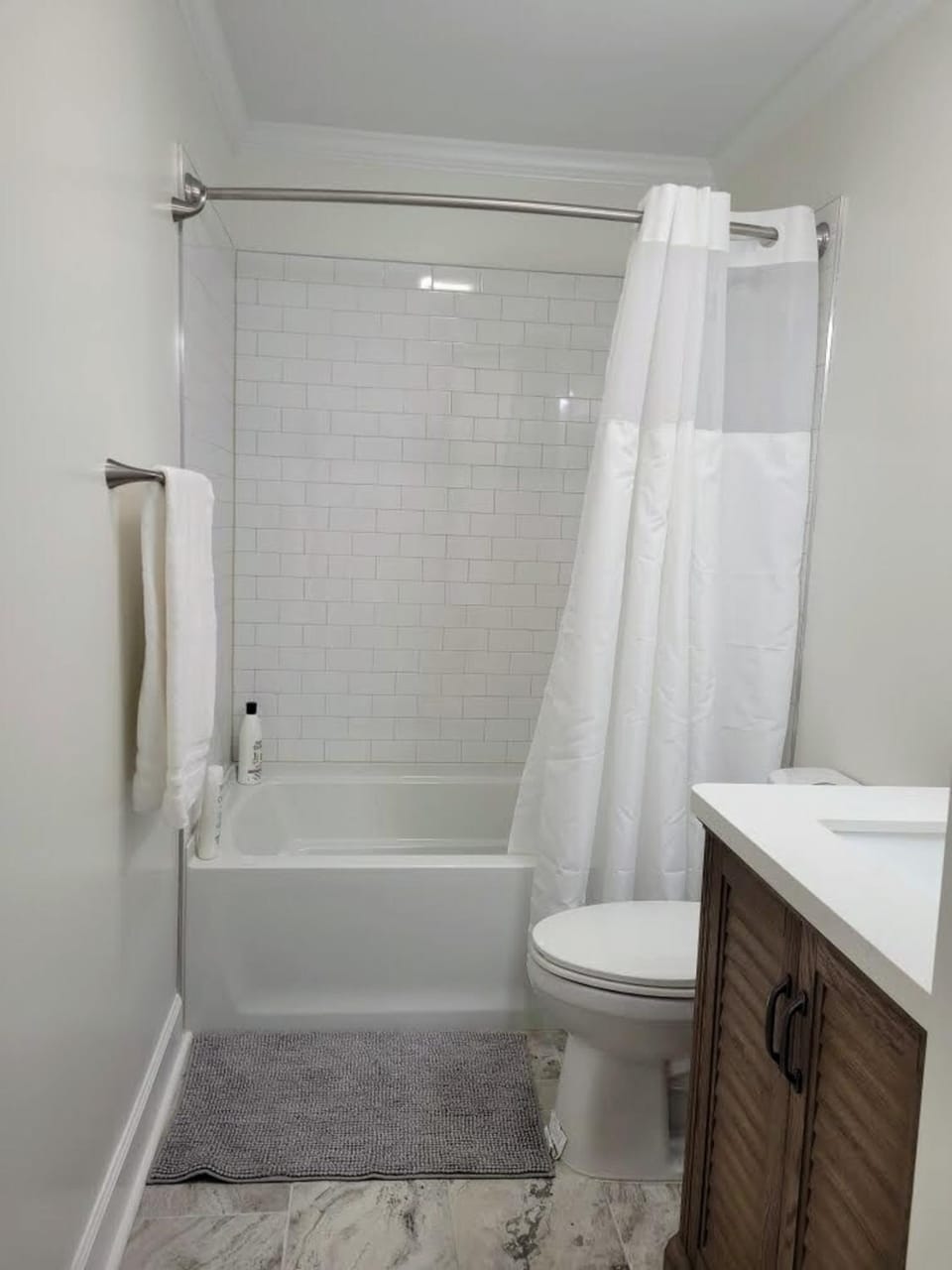 Renovated 2 Bed Walltown Home Walk to Duke! B House in Durham