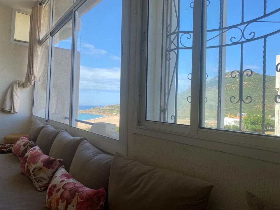 Stylish Duplex - Ocean View - Airport - Wifi - renovated 2025 - 24h reception Apartment in Tangier