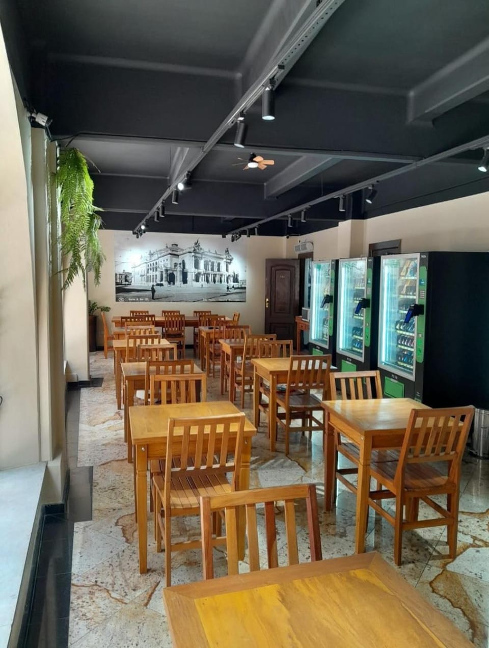Banquet/Function facilities, Dining area