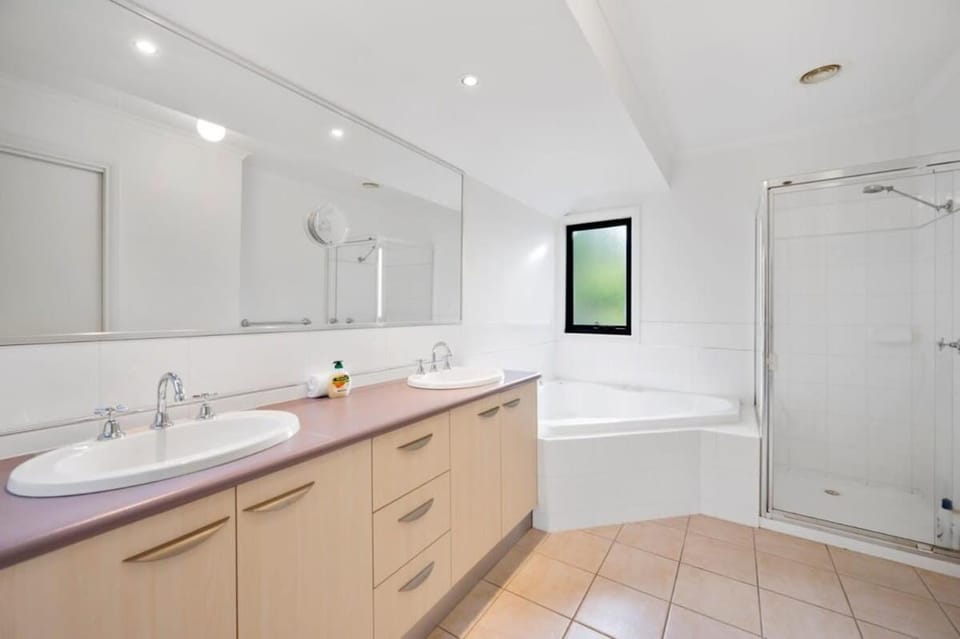 Shower, Bathroom, Bath
