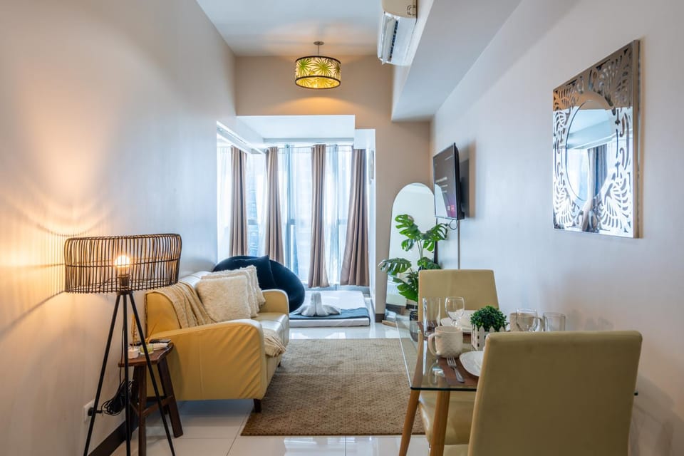 Great Value in Uptown Parksuites BGC 1BR,Washer,Netflix Apartment in Makati