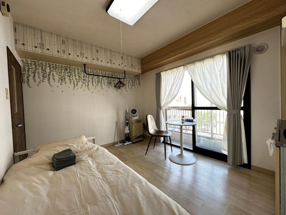 Bed, Photo of the whole room, Bedroom, internet, towels