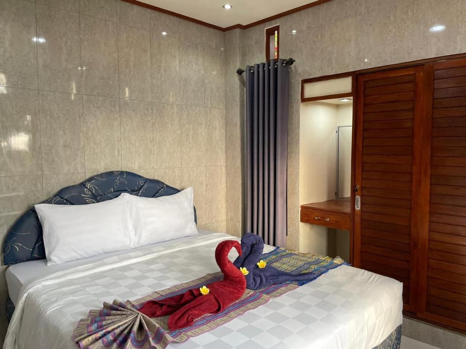 Oemah Omang Guest House Manggissari Bed and Breakfast in Pekutatan