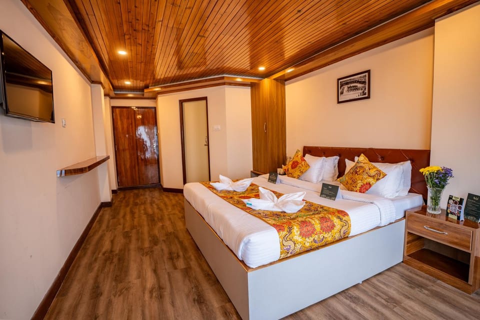 Bed, Photo of the whole room