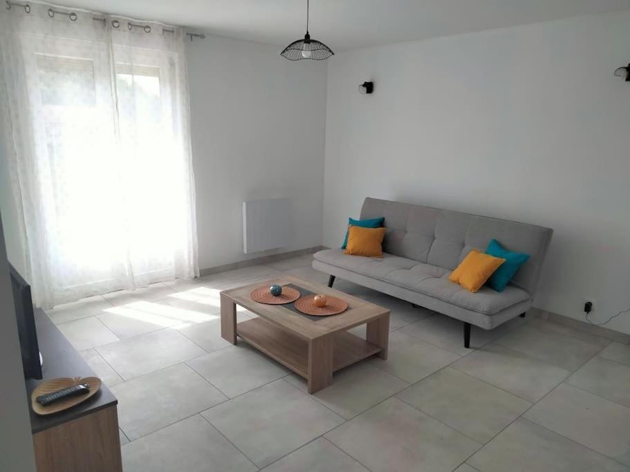 Jolie maison rénovée avec espace vert House in Grand Est