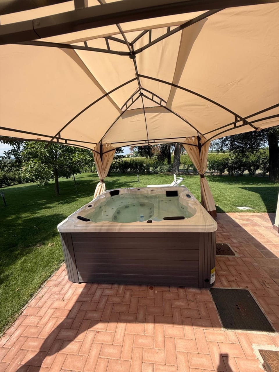 Hot Tub